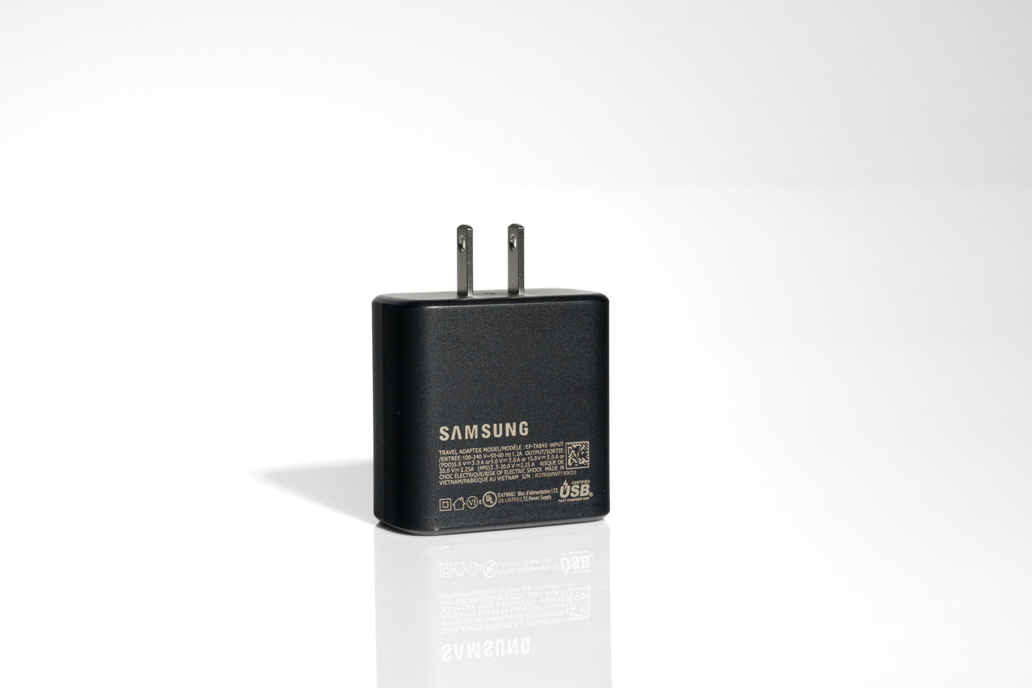 Samsung 45W PD Adapter