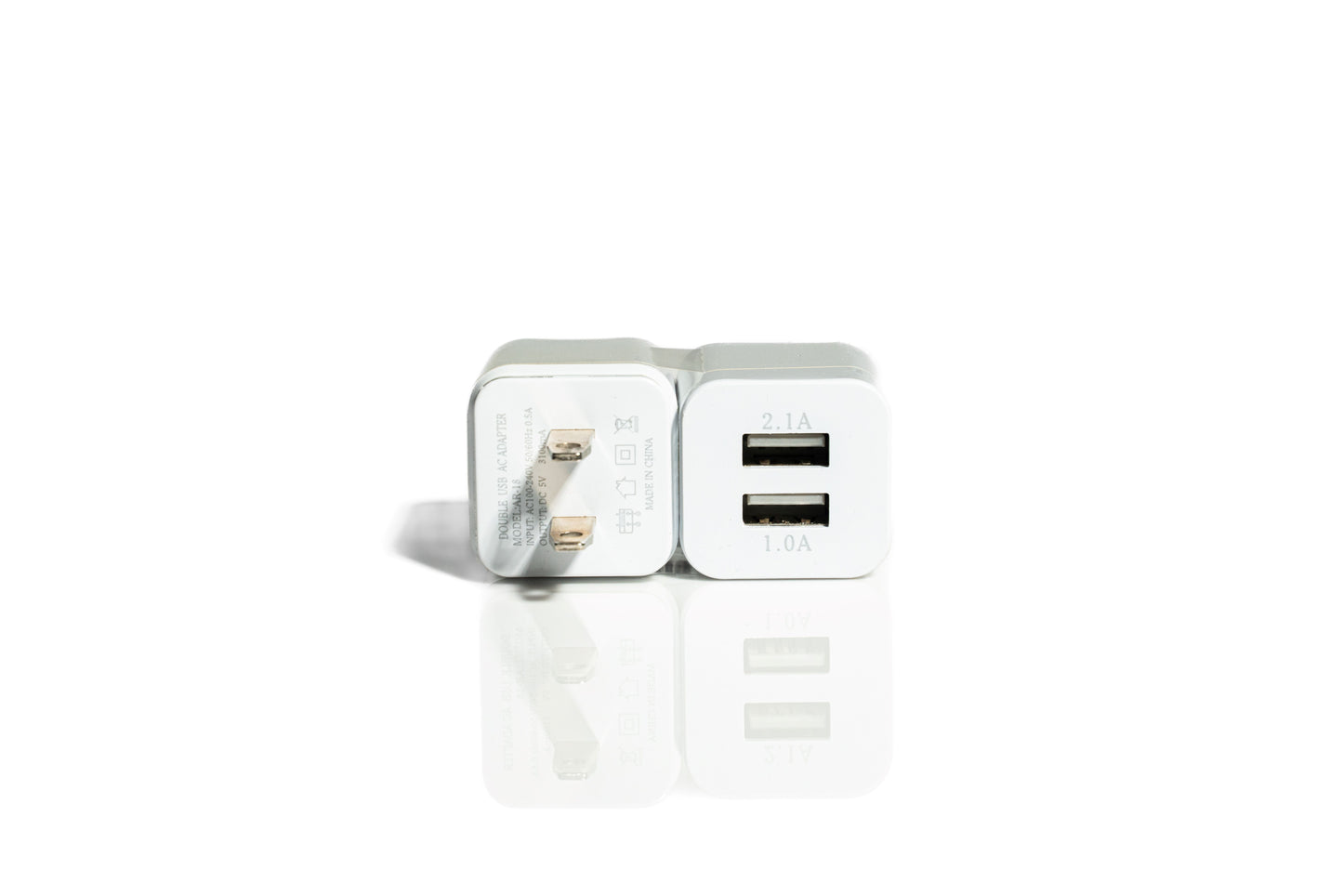 Double USB-AC Adapter